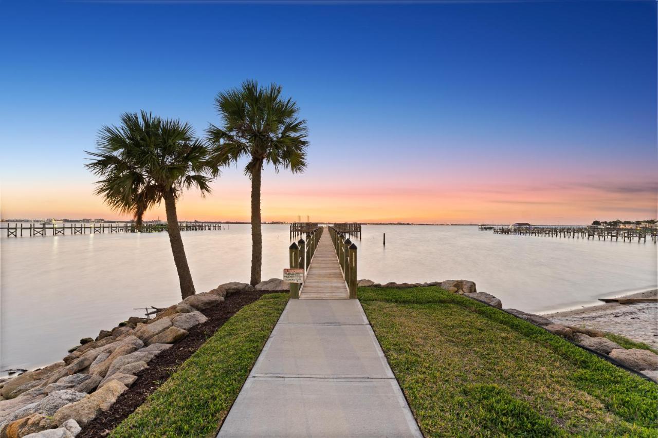 Villatel At Harbor Island Club * Melbourne Beach