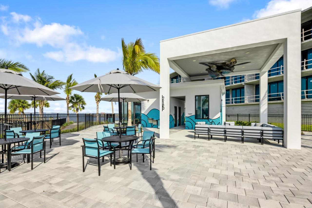 Villatel At Harbor Island Club * Melbourne Beach